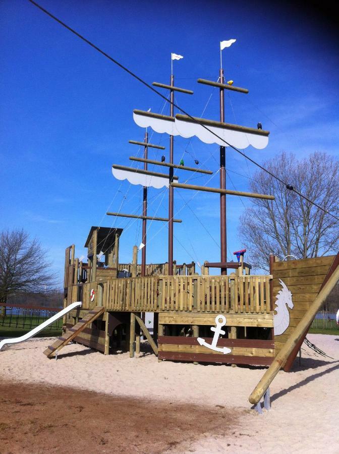 De Holsterhoeve Beringen Bagian luar foto